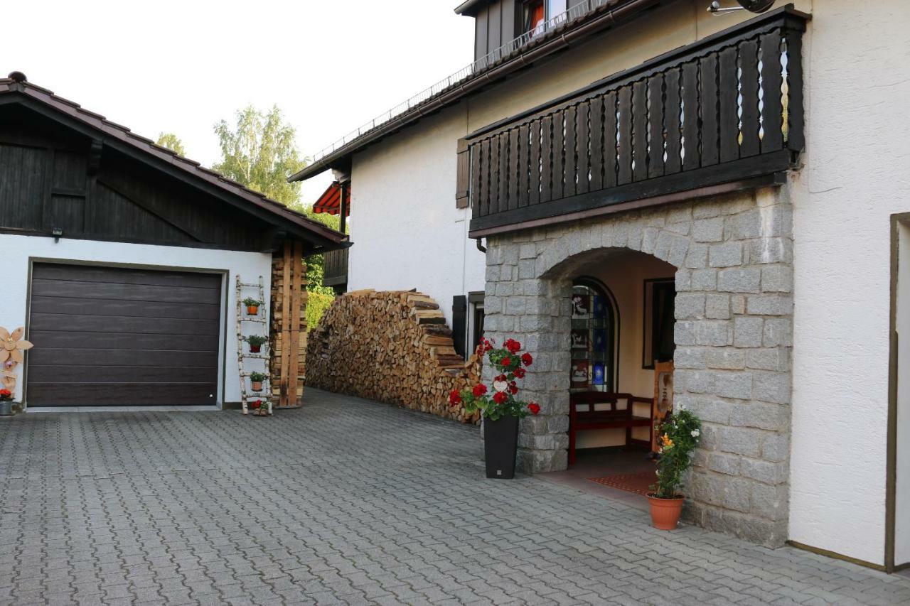 דירות צוויזל Haus Anton מראה חיצוני תמונה