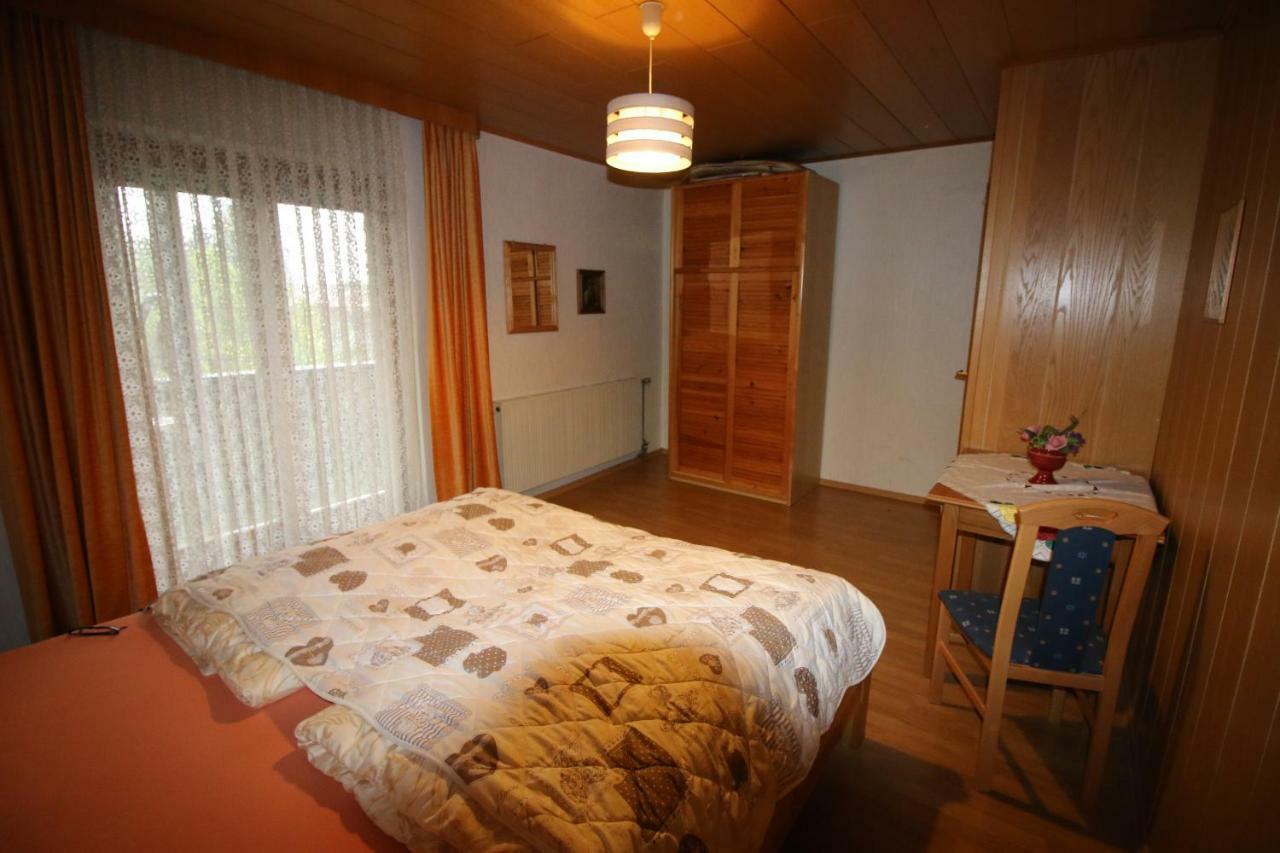 דירות צוויזל Haus Anton מראה חיצוני תמונה