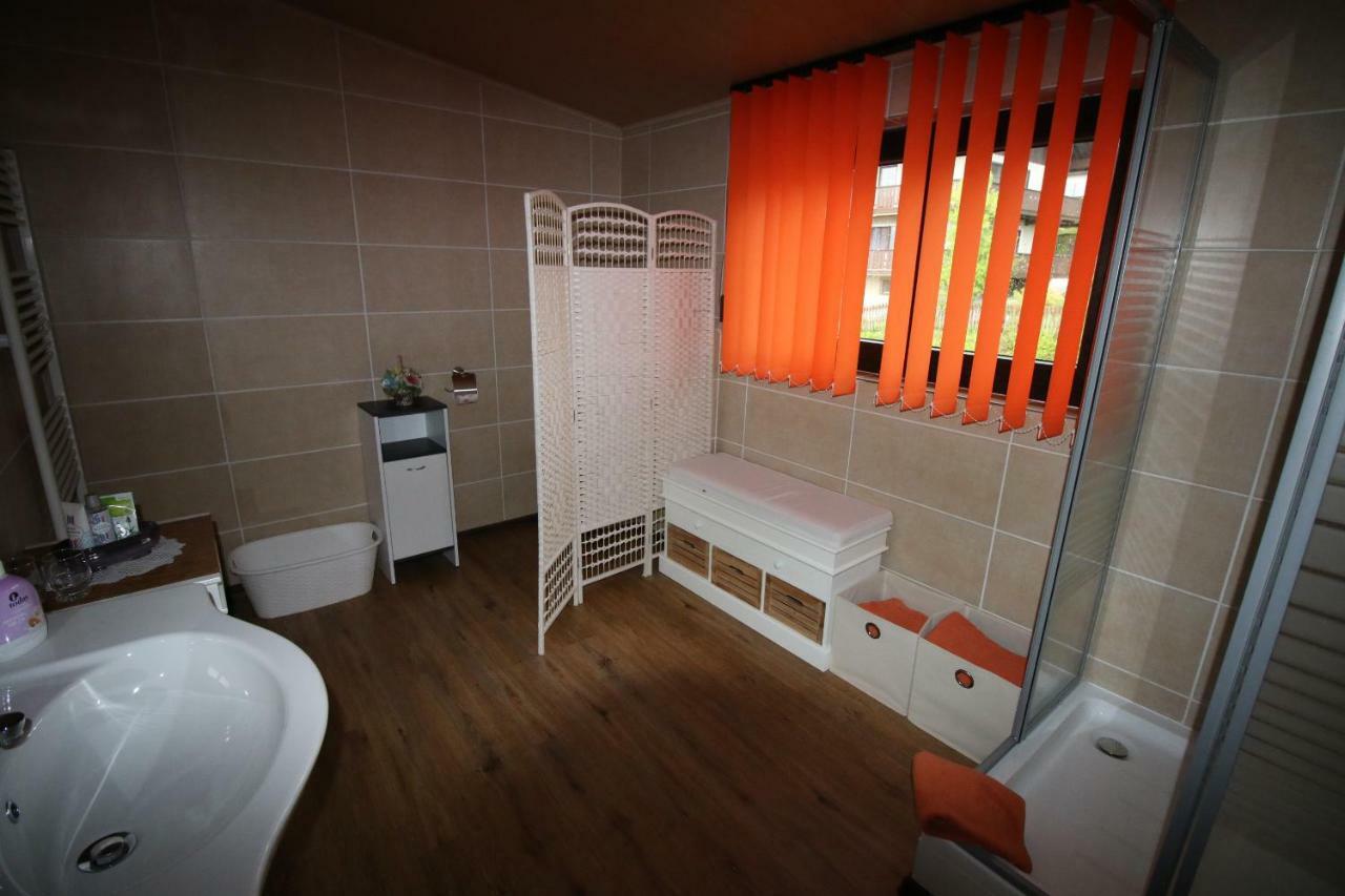דירות צוויזל Haus Anton מראה חיצוני תמונה