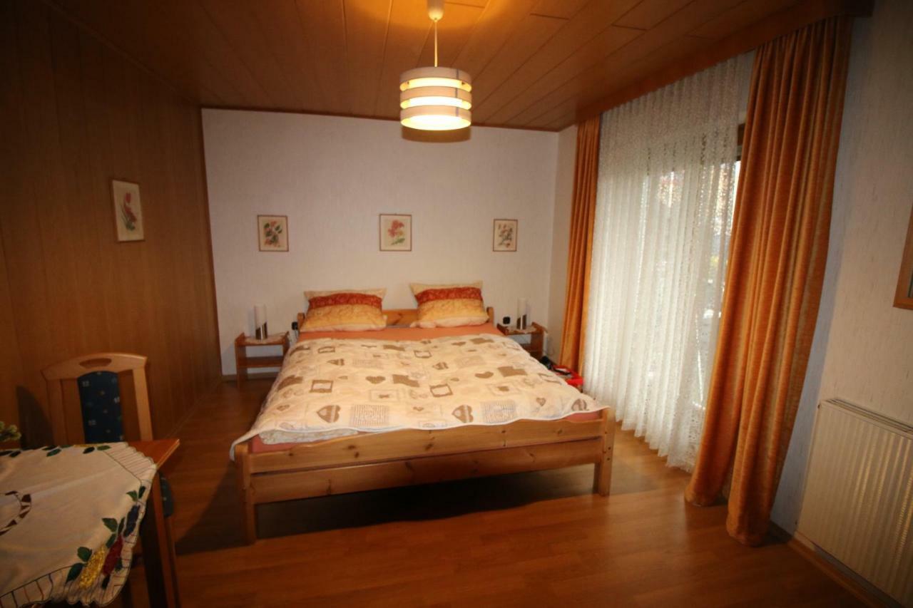 דירות צוויזל Haus Anton מראה חיצוני תמונה
