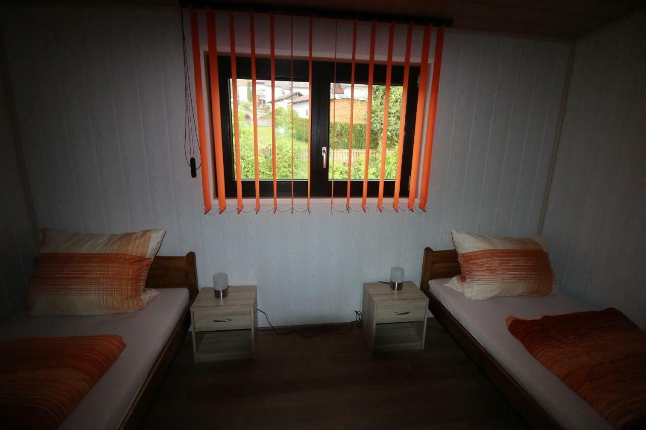 דירות צוויזל Haus Anton מראה חיצוני תמונה